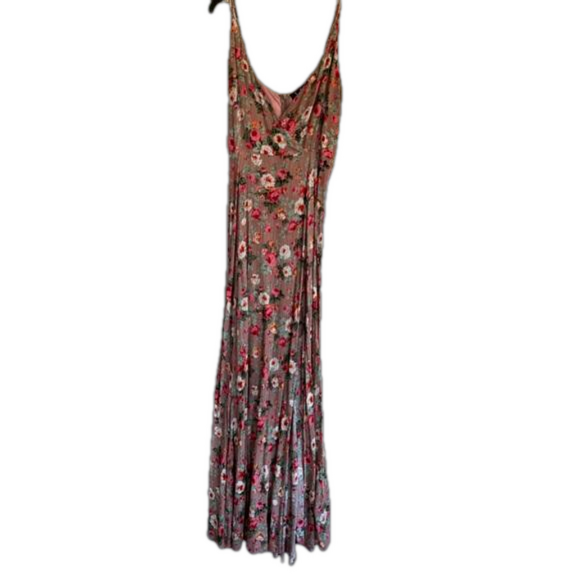 Lulus Dresses & Skirts - Floral summer maxi dress by Lulu’s